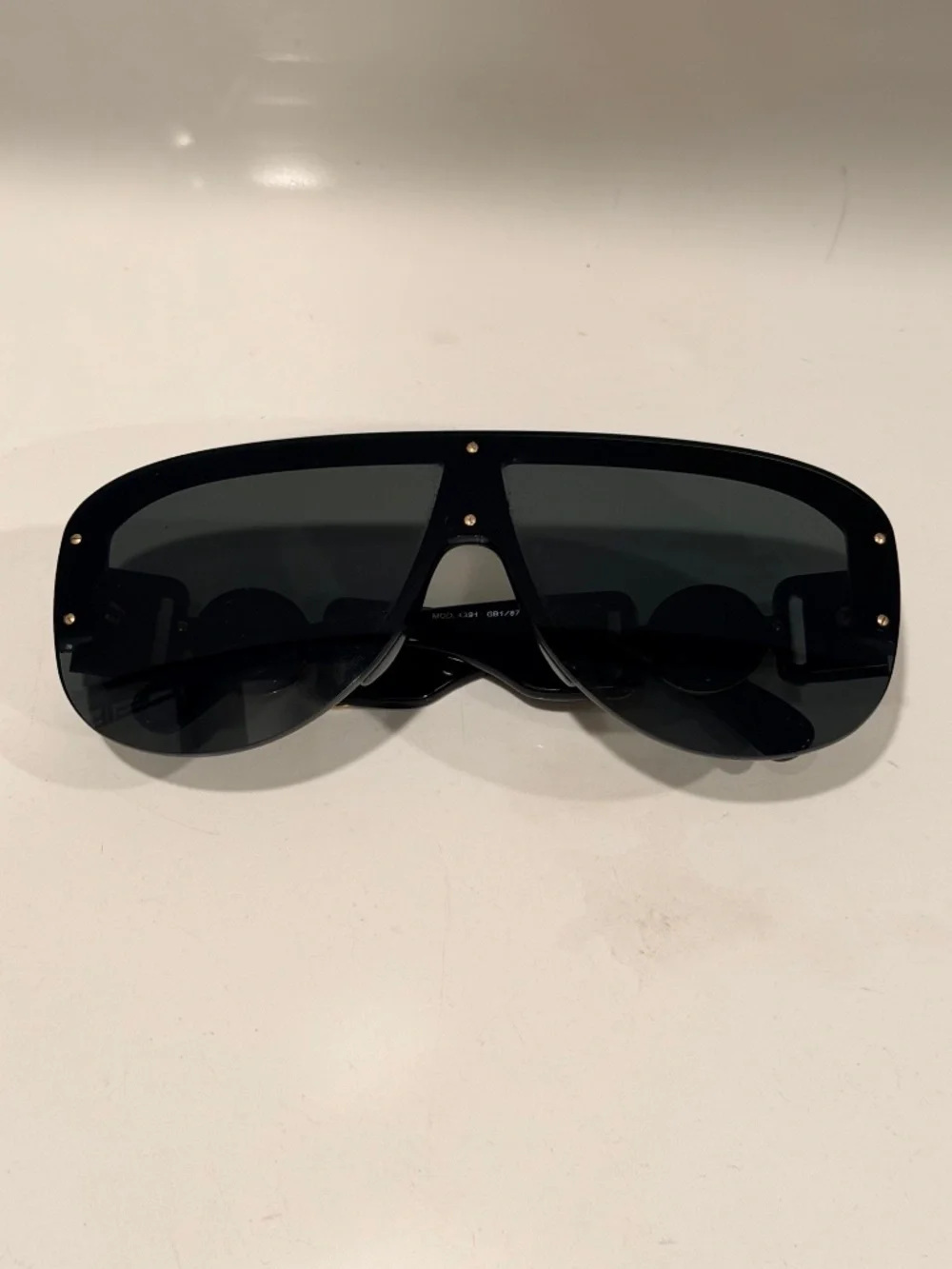 Versace Men's Sunglasses. Almost Brand NEW!
